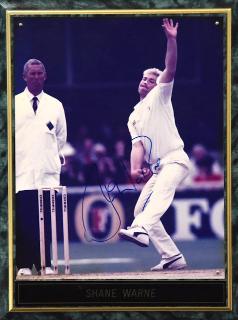 Load image into Gallery viewer, &#39;The World&#39;s Greatest Bowlers&#39; Lillee and Warne Signed Pieces
