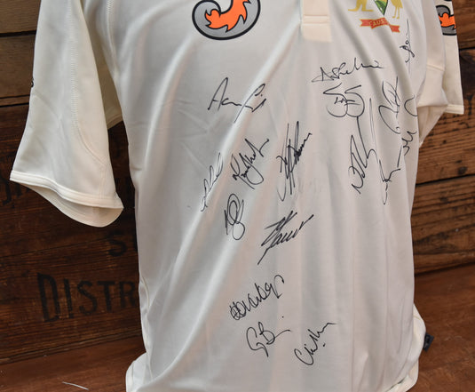 Australia vs England 2013 Signed Shirt, from Unique Memorabilia. 