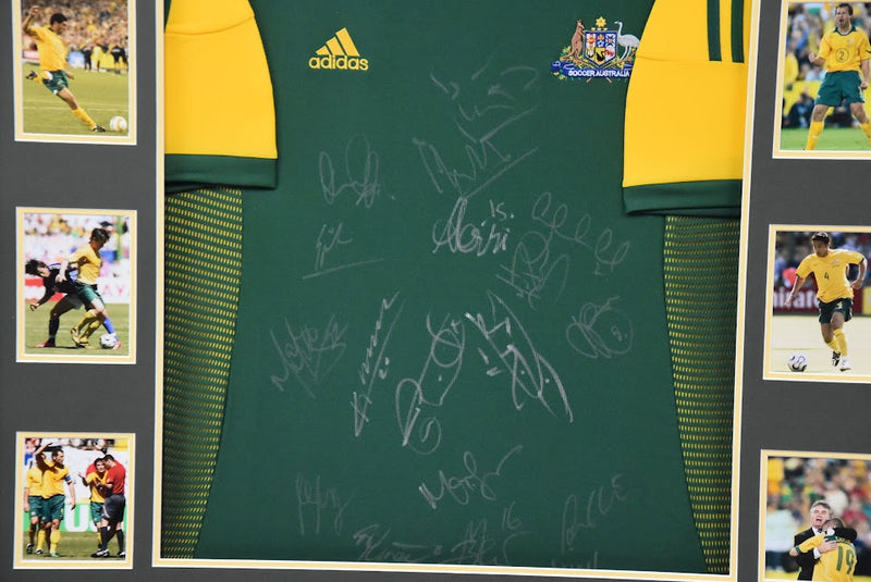 Load image into Gallery viewer, Socceroos 2006 World Cup Signed Shirt, from Unique Memorabilia. 
