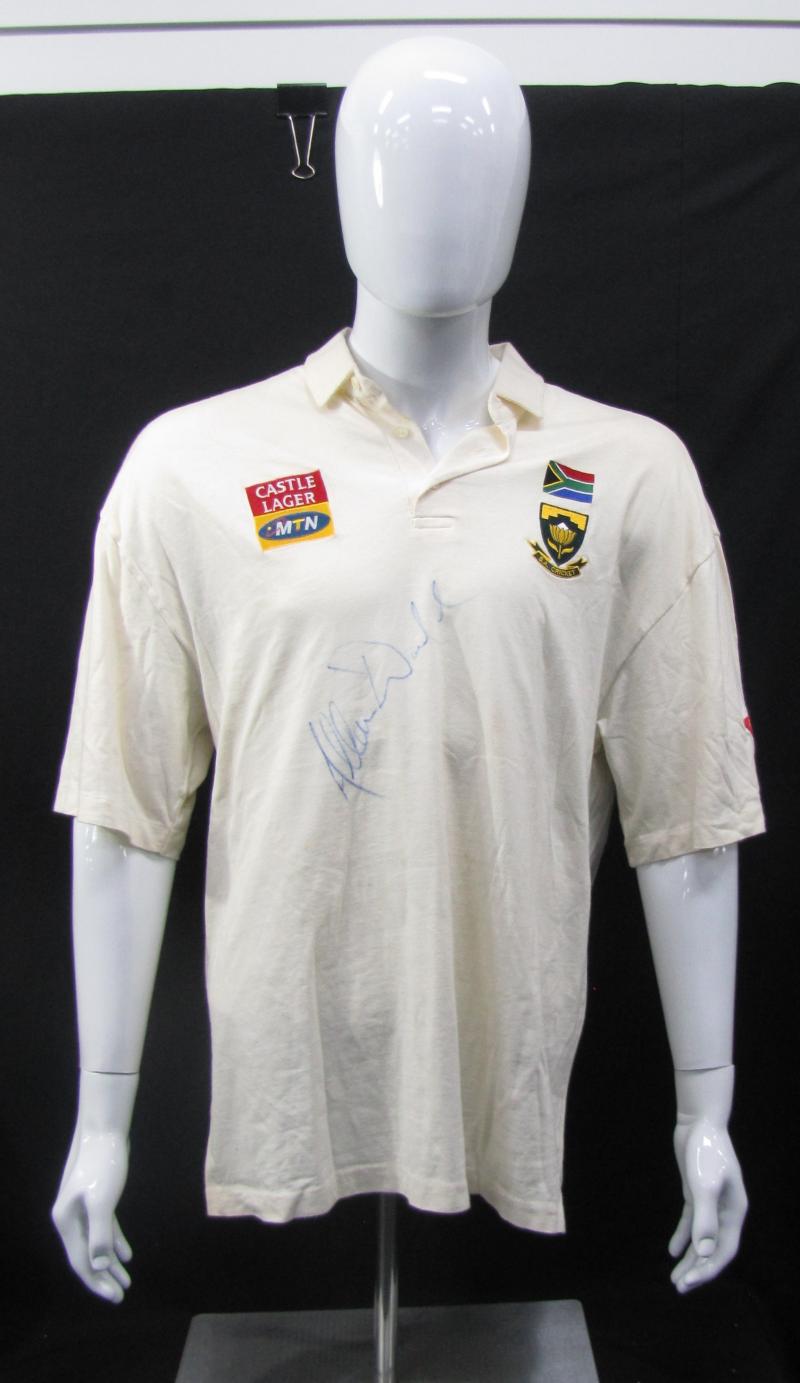Load image into Gallery viewer, Allan Donald Test-Worn and Personally Signed South Africa Cricket Shirt
