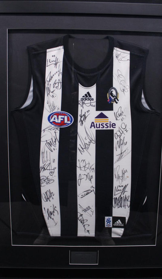 Collingwood 2010 Premiers Team-Signed Jersey