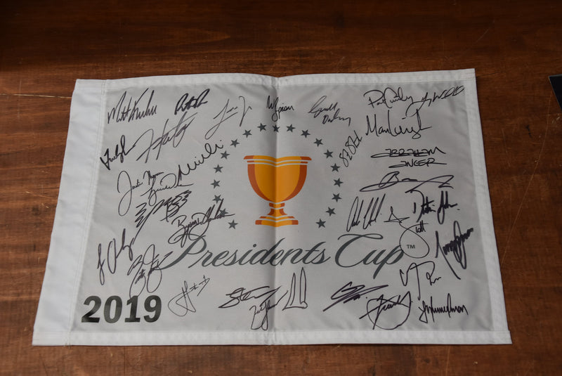Load image into Gallery viewer, 2019 Presidents Cup Teams Signed Golf Flag Incl. Woods, Scott, Els ,De Chambeau
