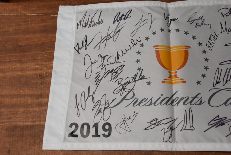 Load image into Gallery viewer, 2019 Presidents Cup Teams Signed Golf Flag Incl. Woods, Scott, Els ,De Chambeau
