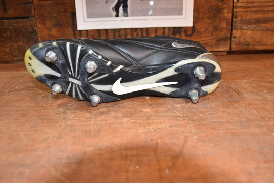 Andy Cole Manchester United Match-Worn Boot