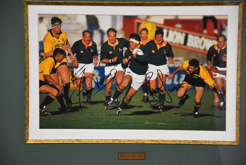 Load image into Gallery viewer, Springboks 1995 Rugby World Cup Personally Signed Piece, Framed. From Unique Memorabilia. 
