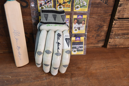 Allan Border - Signed DF Gloves from Last FC Innings