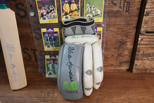 Allan Border - Signed DF Gloves from Last FC Innings