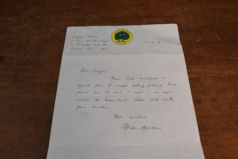 Load image into Gallery viewer, Allan Border - Signed DF Gloves from Last FC Innings
