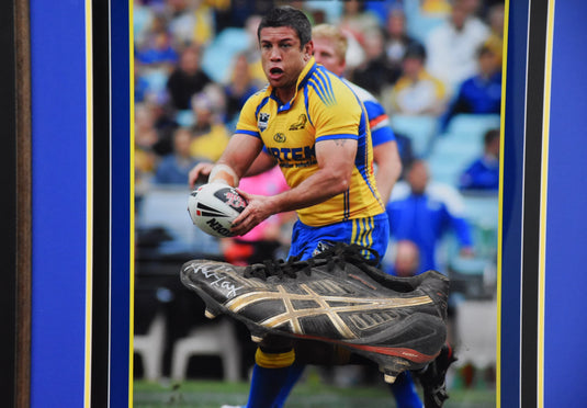 Nathan Cayless Parramatta Eels 2009 Grand Final Worn Boot, Signed & Framed