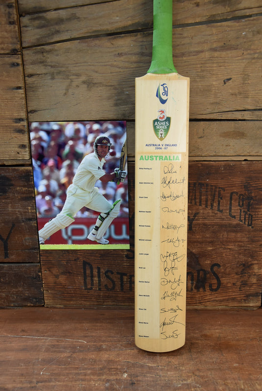 Australia 2006-2007 Ashes Team Signed Bat Incl Warne, Ponting, Gilchrist