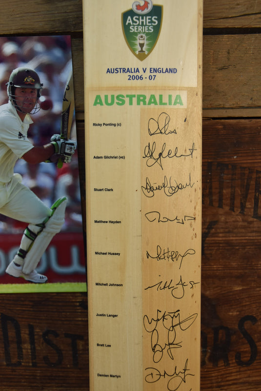 Australia 2006-2007 Ashes Team Signed Bat Incl Warne, Ponting, Gilchrist