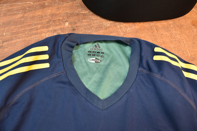 Load image into Gallery viewer, Australian Socceroos Jersey 2003, Player Issued to Hayden Foxe
