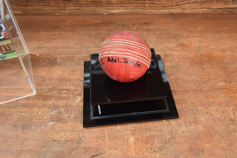 Load image into Gallery viewer, Jason Gillespie &quot;5 Wickets in an Innings&quot; Test Ball, 5/89 v WI
