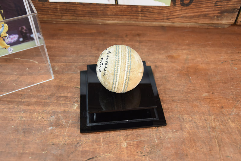 Load image into Gallery viewer, Jason Gillespie ODI-Used Ball, World Cup 2003, v India
