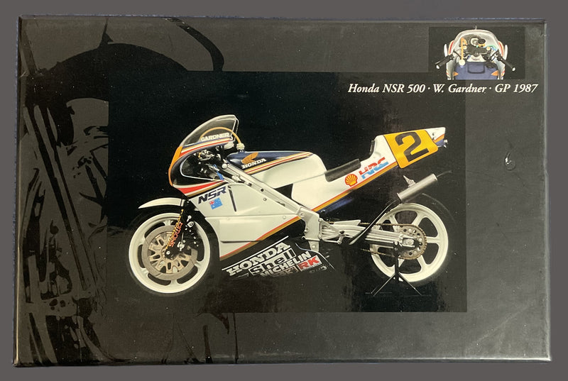Load image into Gallery viewer, Wayne Gardner Personally Signed Minichamps 1:18 Honda
