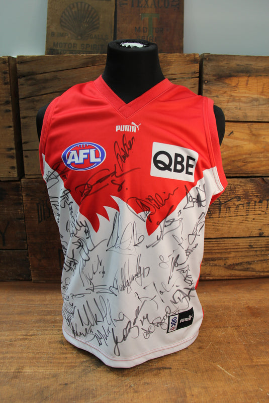Sydney Swans 2002 Squad & Coach Signed Jersey Incl. Kelly, Kirk, Roos, Hall