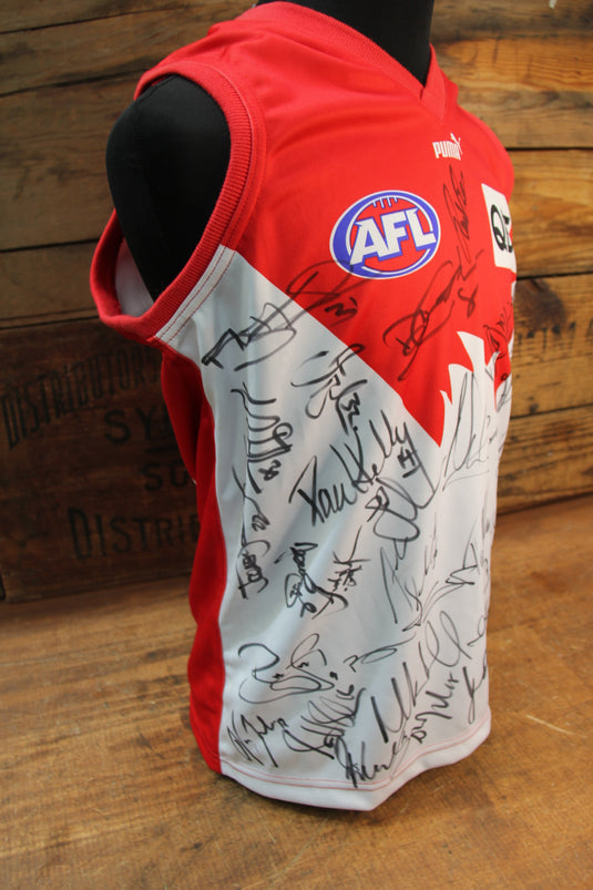 Sydney Swans 2002 Squad & Coach Signed Jersey Incl. Kelly, Kirk, Roos, Hall