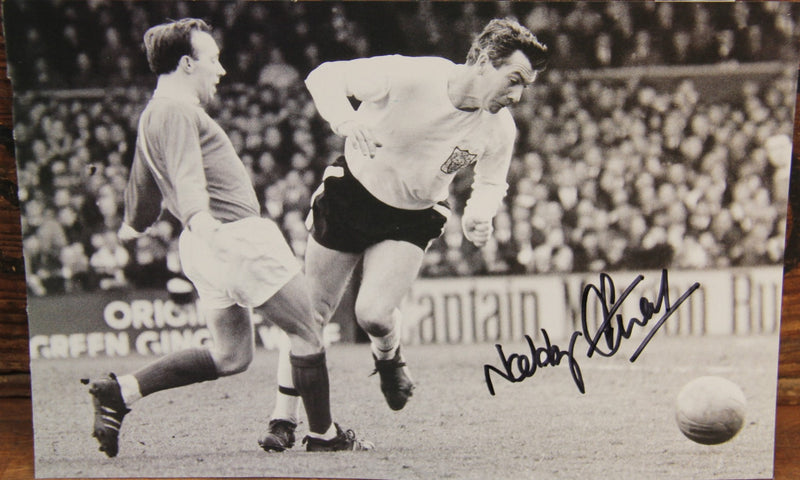 Load image into Gallery viewer, Manchester United Greats - Player Signed Photos and Pics
