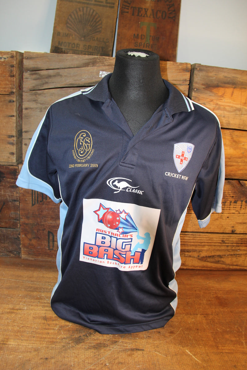 Load image into Gallery viewer, NSW Blues Cricket Team Shirts x 4 Incl Team-Signed Pura Cup Final 2006/2007 x 2
