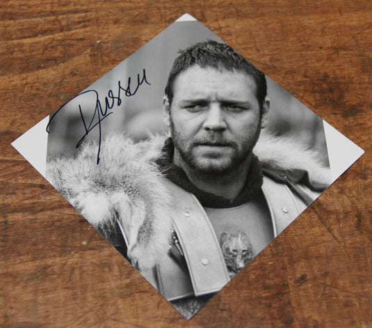 Russell Crowe Personally Signed 