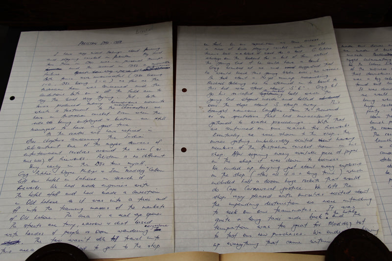 Load image into Gallery viewer, Allan Border - Handwritten Chapter for "An Autobiography" (1986)
