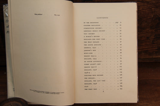 Australian Cricket - Sir Donald Bradman Signed 