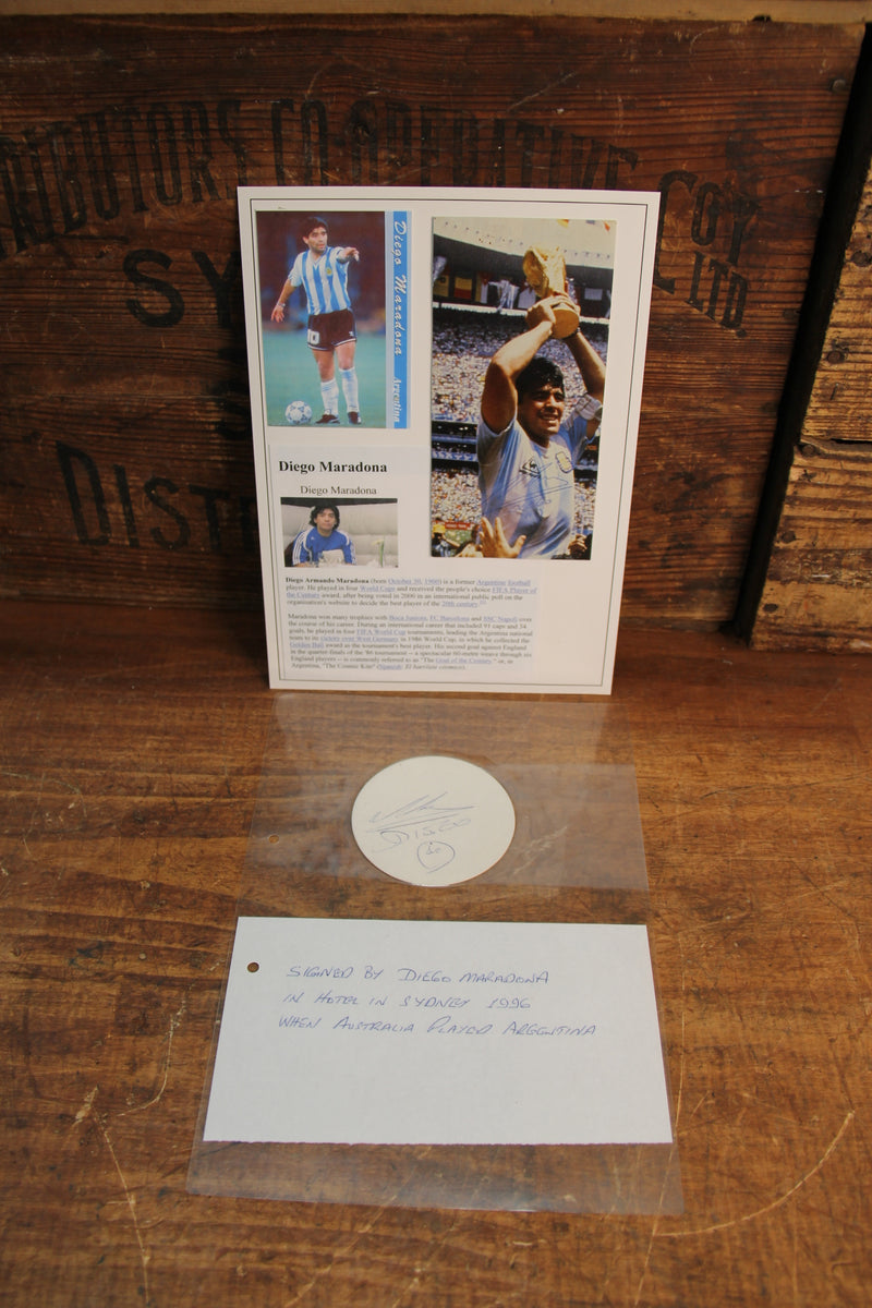Load image into Gallery viewer, Diego Maradona Personally Signed Picture and Coaster (2 signatures)
