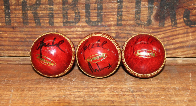 Load image into Gallery viewer, Shane Warne - 3 x Personally Signed Mini Balls, One Dual Signed
