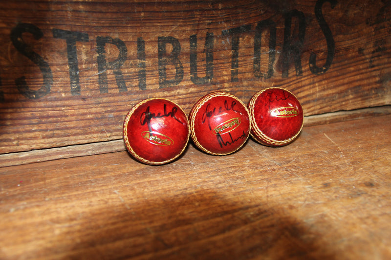 Load image into Gallery viewer, Shane Warne - 3 x Personally Signed Mini Balls, One Dual Signed
