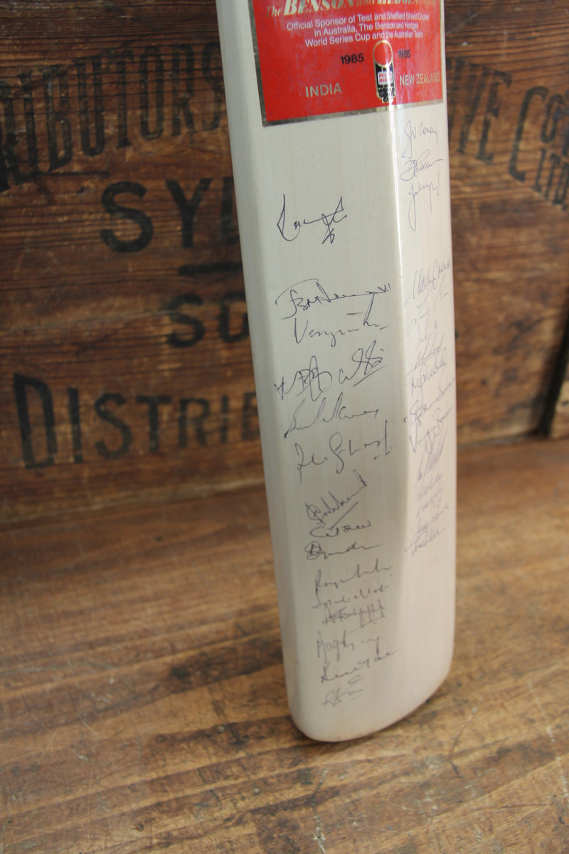 Load image into Gallery viewer, Australia, India, New Zealand - 1985/1986 WSC Teams Signed Bat
