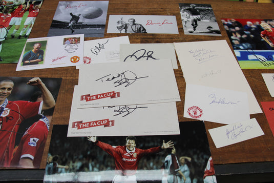Manchester United Autographs - The Finest Collection in the World.