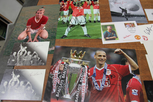 Manchester United Autographs - The Finest Collection in the World.