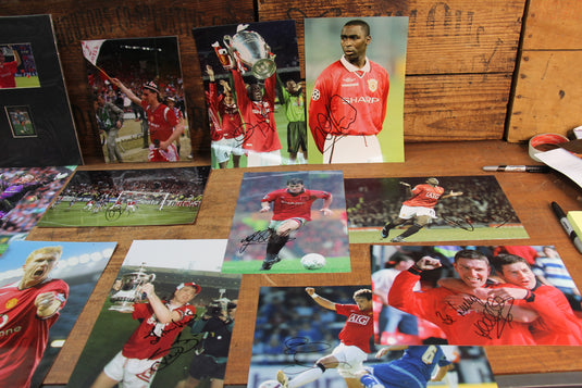Manchester United Autographs - The Finest Collection in the World.