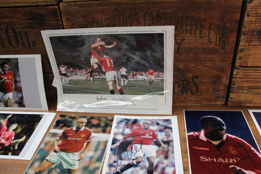 Manchester United Autographs - The Finest Collection in the World.