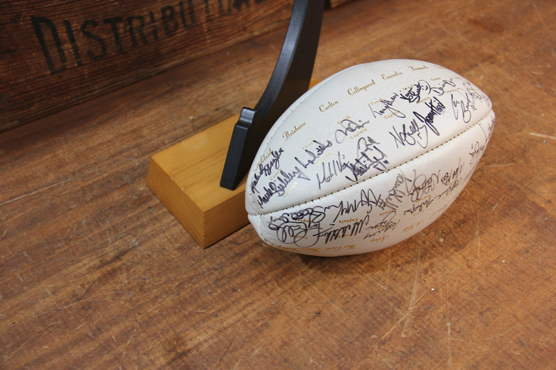 Load image into Gallery viewer, AFL 1999 Coaches &amp; Captains (of all teams) Personally Signed Commemorative Football
