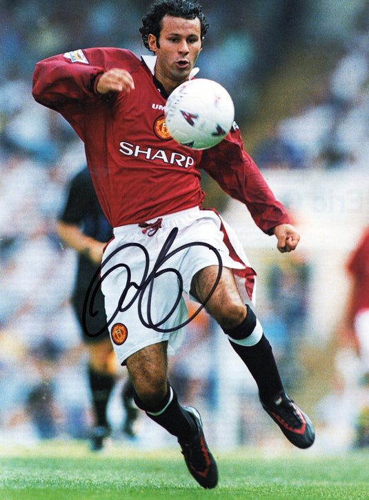 Manchester United Glory Years - Personally Signed Images x 9