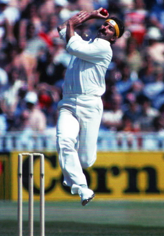 Aussie Cricket Legends of the 70s & 80s - Lillee, Marsh, I & G Chappell, Signed Collection