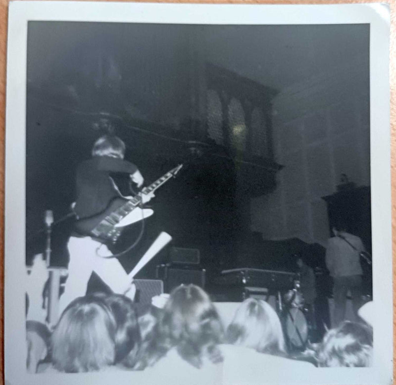 Load image into Gallery viewer, Original Rolling Stones Member Autographs With Images From The Signing Concert
